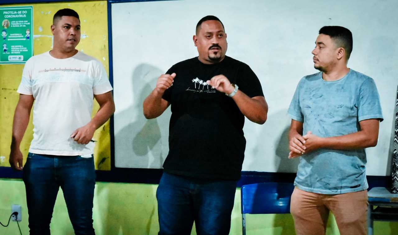 Camacã: Prefeitura realiza oficina de corte de cabelo para alunos da EJA

